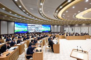 19 та туман-шаҳарда давлат идораларини ягона маъмурий марказга кўчириш бошланмоқда