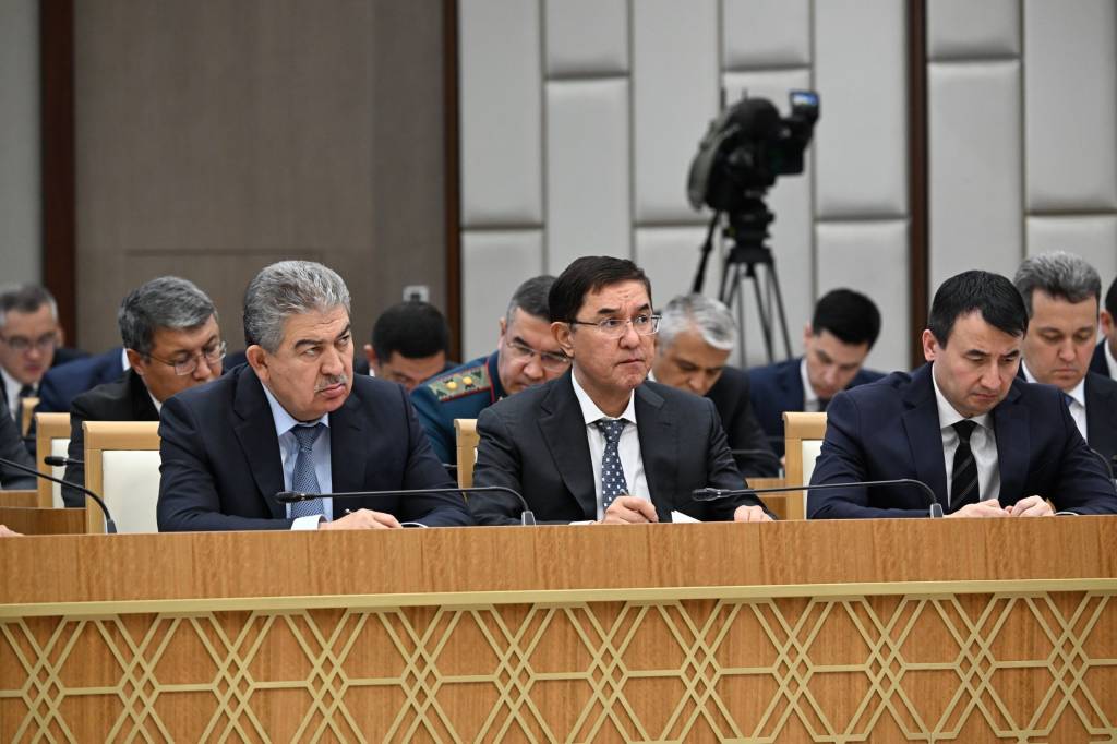 Президент: ҳамма раҳбарлар учун инвестиция сифати асосий мезон бўлиши шарт