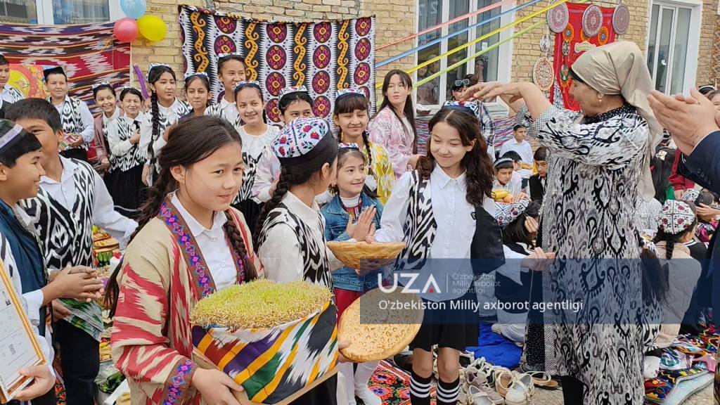 Умумтаълим мактабида ҳунармандчилик сайли