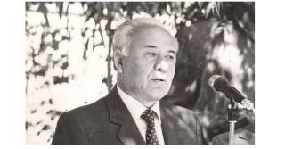 “Оҳ, сенинг ёшлигинг менда бўлсайди...”