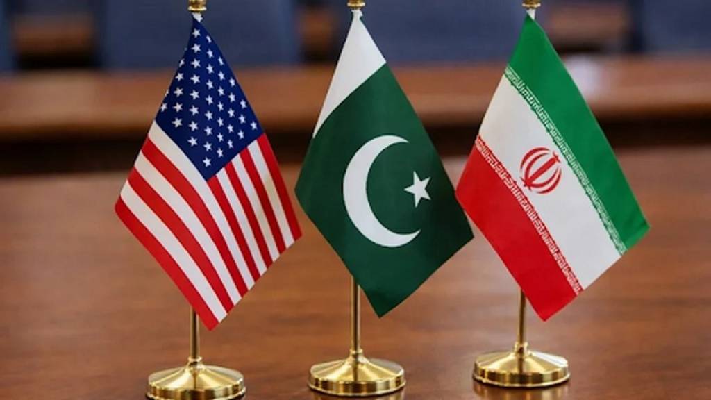 Эрон АҚШга Ҳурмуз бўғозини очиш ва урушни якунлаш бўйича тинчлик режасини таклиф қилди