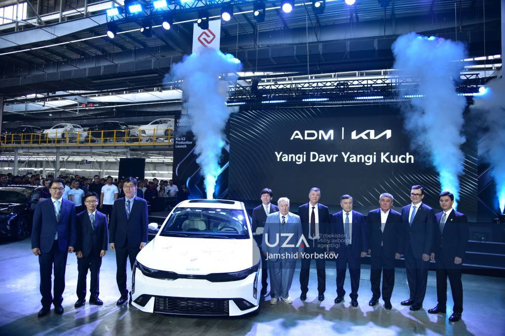 Jizzaxda yangi  mashina ishlab chiqarish yo‘lga qo‘yildi