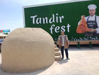 “Бойсун баҳори” учун шерободлик ошпазлар томонидан махсус улкан тандир ясалди