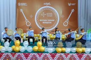 Boysunda yosh sozandalar bellashdi