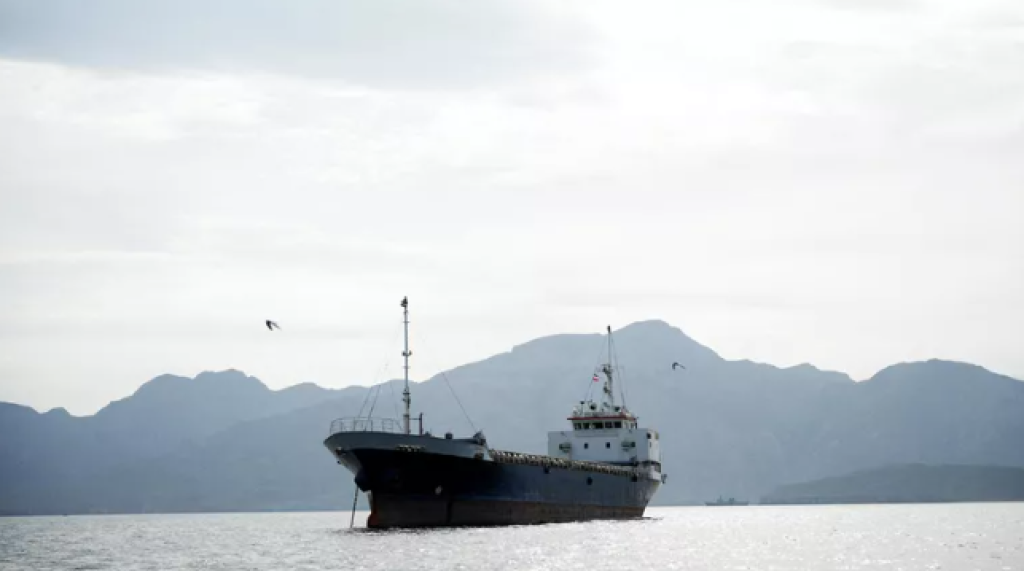 Жапонияның «Idemitsu Maru» танкері Ормуз бұғазынан өтті