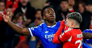 Футболда жаңа өзгерістер: Ауызды жауып сөйлеуге тыйым салынады