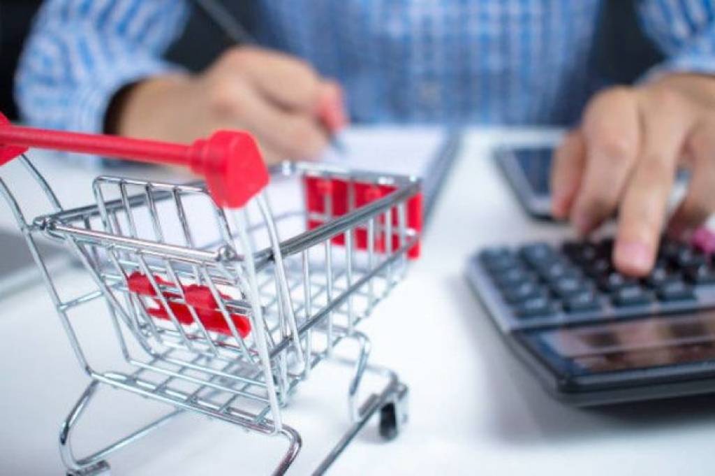 Истеъмолчи манфаати — устувор