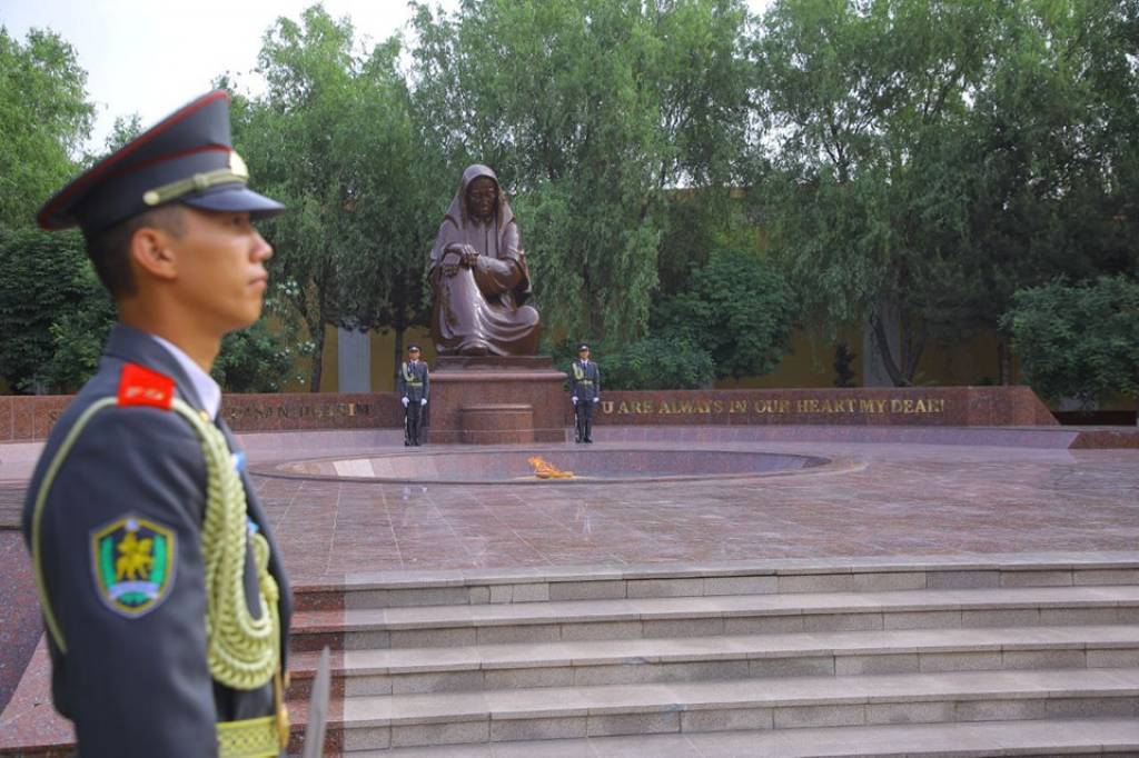 Аллея памяти