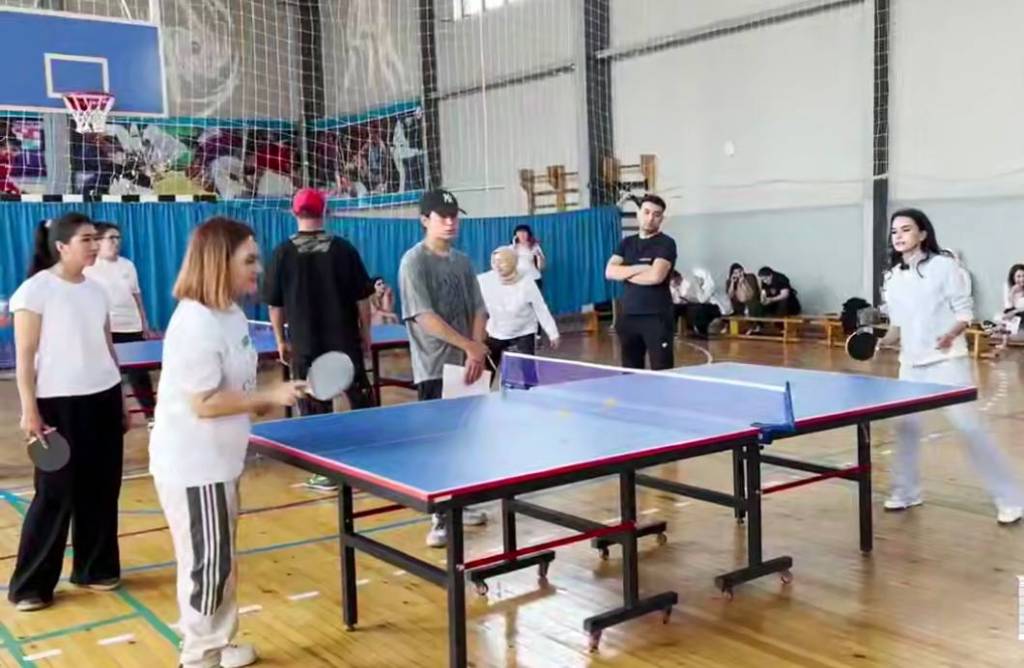 Ғолиб хотин-қизлар республика босқичига йўлланма олди