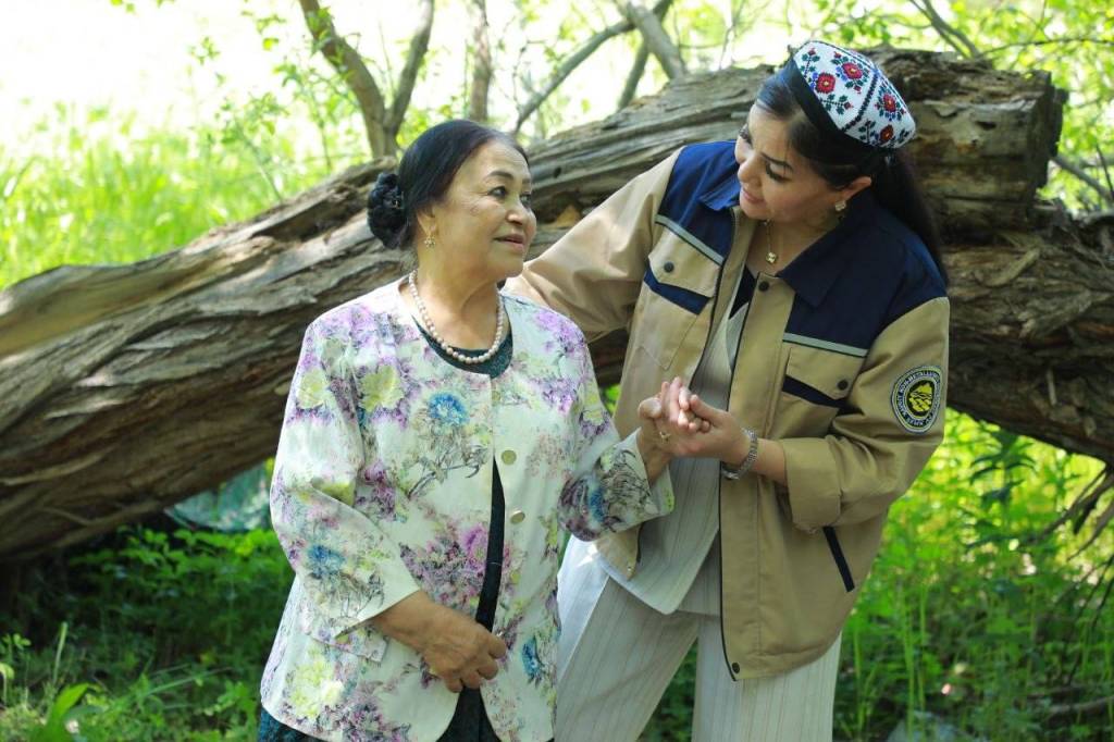 Xalq shoiri e’tirofi: Zarkent yoshlarining ko‘zida yoniqlik ko‘rdim