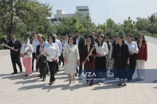 Zomin sari yo‘l: yosh ijodkorlar saralanmoqda