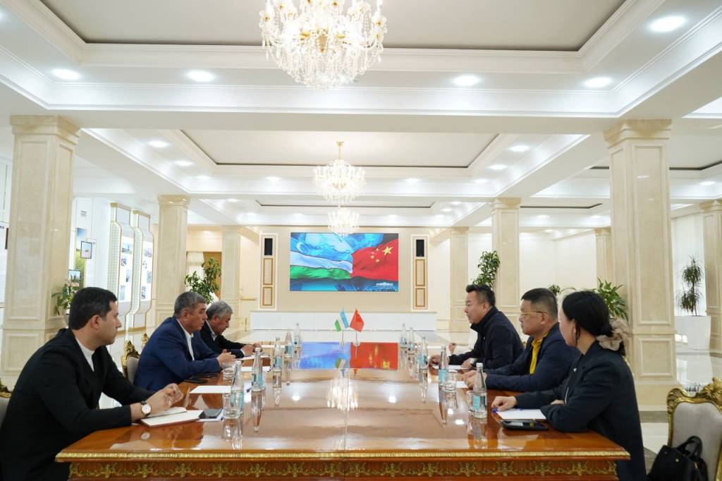 Jizzax–Pekin: "yo‘l xaritalari" belgilab olindi