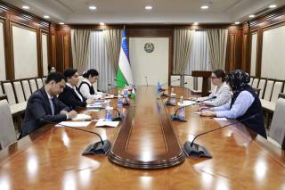 Осиё хотин-қизлари иккинчи форумини юқори савияда ташкил этиш масаласи муҳокама қилинди