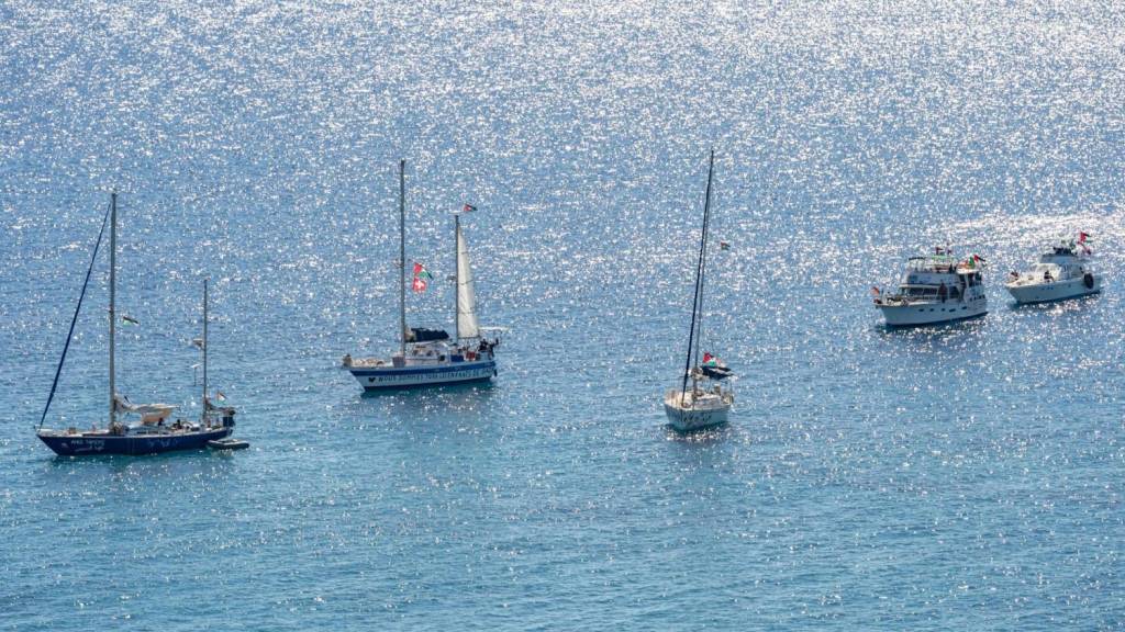 Исроил Ғазога йўл олган халқаро инсонпарварлик флотини тўхтатди