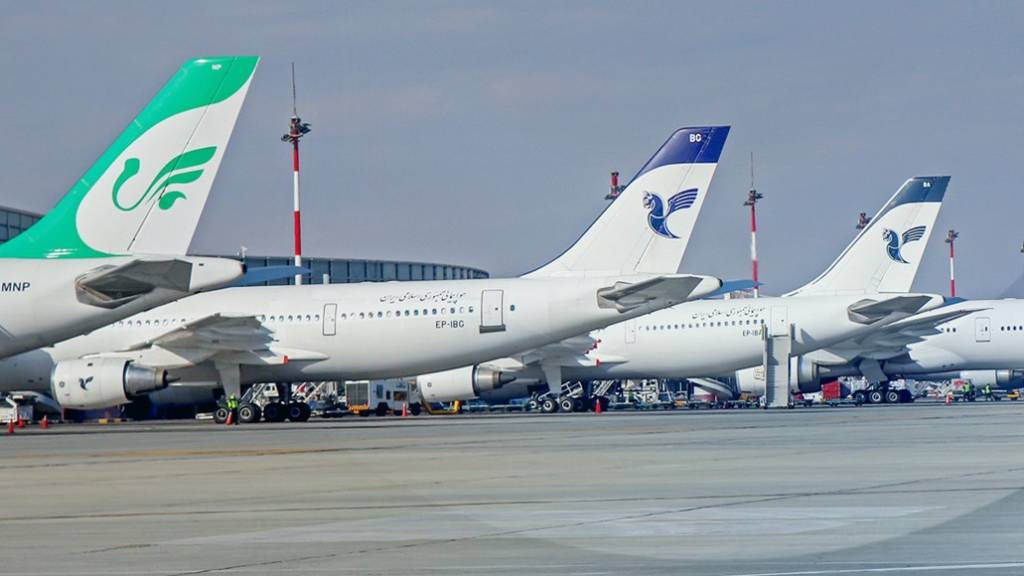 Tehron xalqaro aeroporti 58 kunlik tanaffusdan so‘ng ochildi