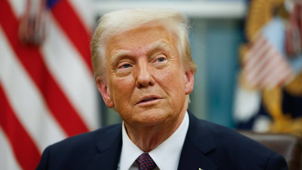 Трамп Нобель мукофотини оладими?