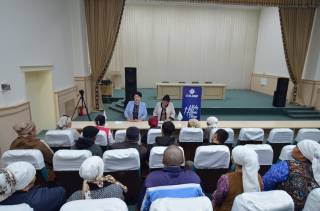 Deputat saylovchilari bilan uchrashdi
