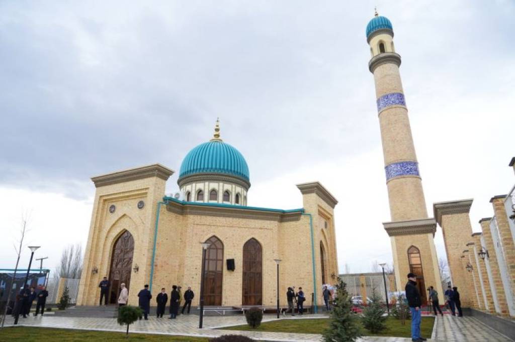 مغادرة الدفعة الأولى من الحجاج الأوزبك العاصمة مدينة طشقند متجهين إلى المملكة العربية السعودية