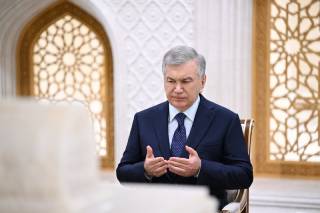 Президентимиз Имом Бухорий мақбарасини зиёрат қилди