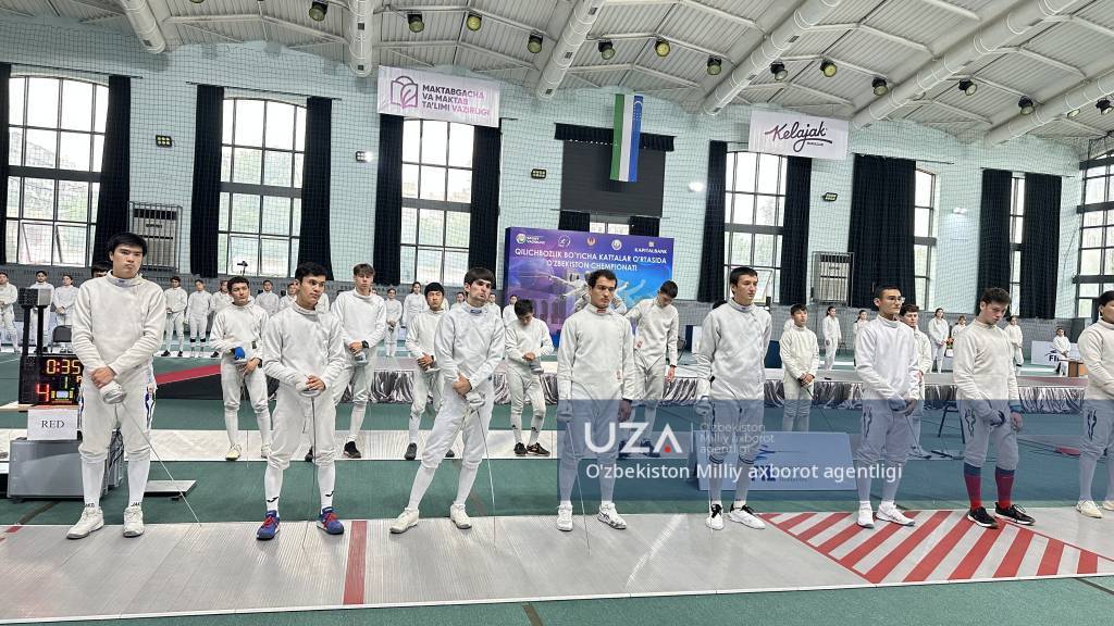 В Ташкенте стартовал чемпионат Узбекистана по фехтованию
