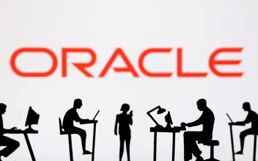 «Oracle» корпорациясы жасанды интеллектке байланысты 30 мың қызметкерін жұмыстан босатты