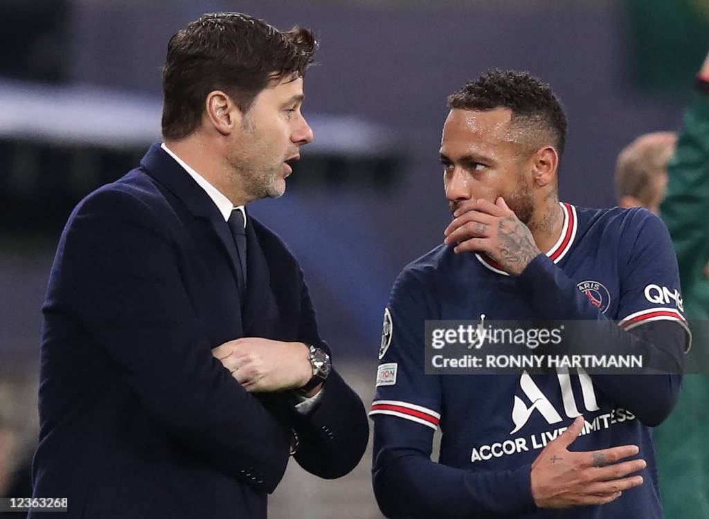 Pochettino: "Neymar huddi Ronaldinyo kabi futbolni sevadi"