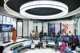 Navoiyda “Media haftalik” tadbirlari davom etmoqda