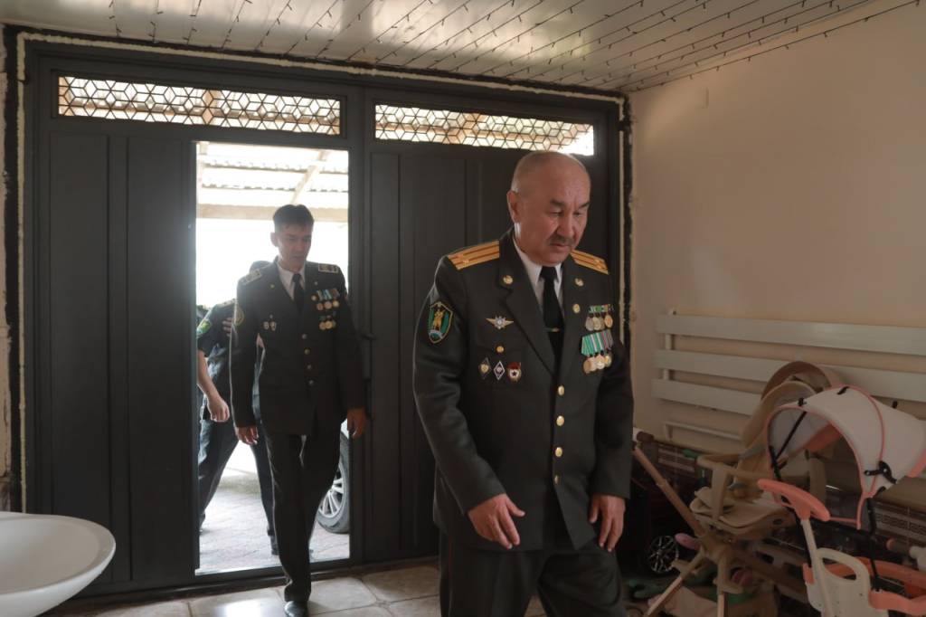 Аждодлар хотирасига эҳтиром