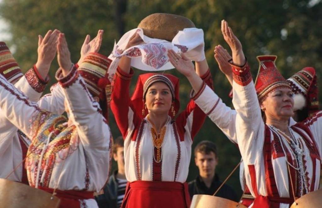 Олий Рада гагаузларни Украинанинг туб аҳолиси сифатида тан олиш таклифини илгари сурди