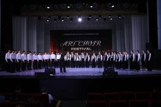 Ўзбекистон Республикасида хизмат кўрсатган хор жамоаси 65 ёшда!