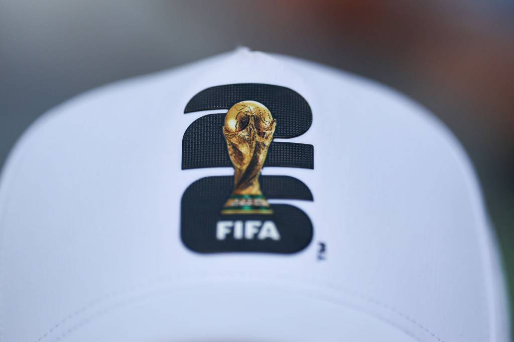 FIFA jahon chempionatida futbolchilarning maydonga tushib kelishiga ham o‘zgarish kiritmoqchi