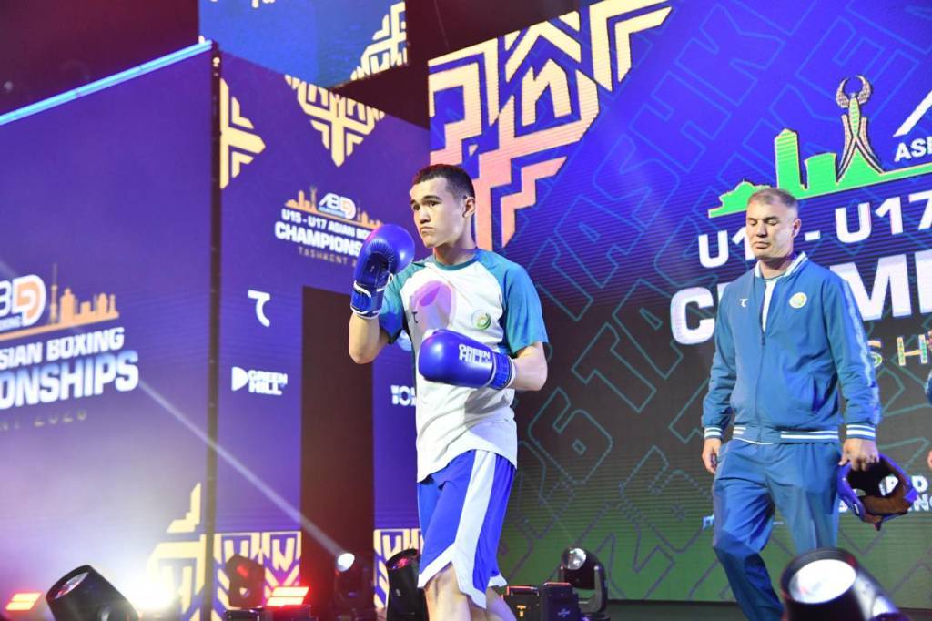 Борьба за титул чемпиона Азии продолжается