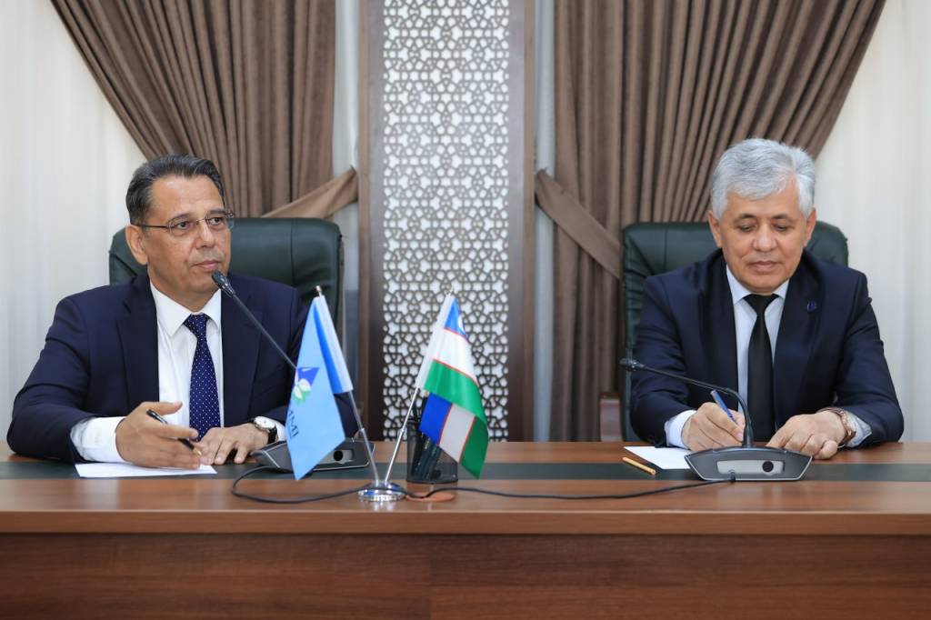 Вазир ва ёшлар мулоқоти
