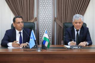 Вазир ва ёшлар мулоқоти