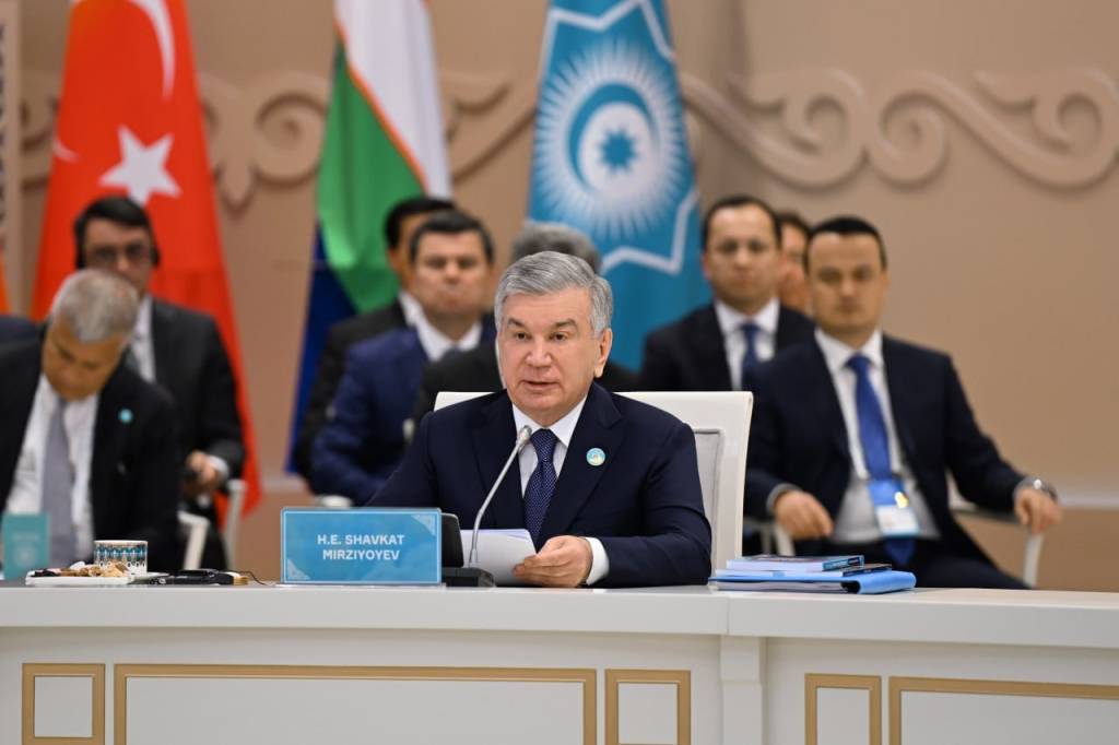 O‘zbekiston Prezidenti Turkiy davlatlar tashkilotining norasmiy sammitida qator tashabbuslarni ilgari surdi