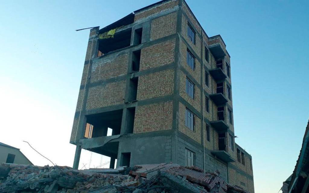 1 минг 160 та ўзбошимчалик билан қурилган бино ва иншоот аниқланган