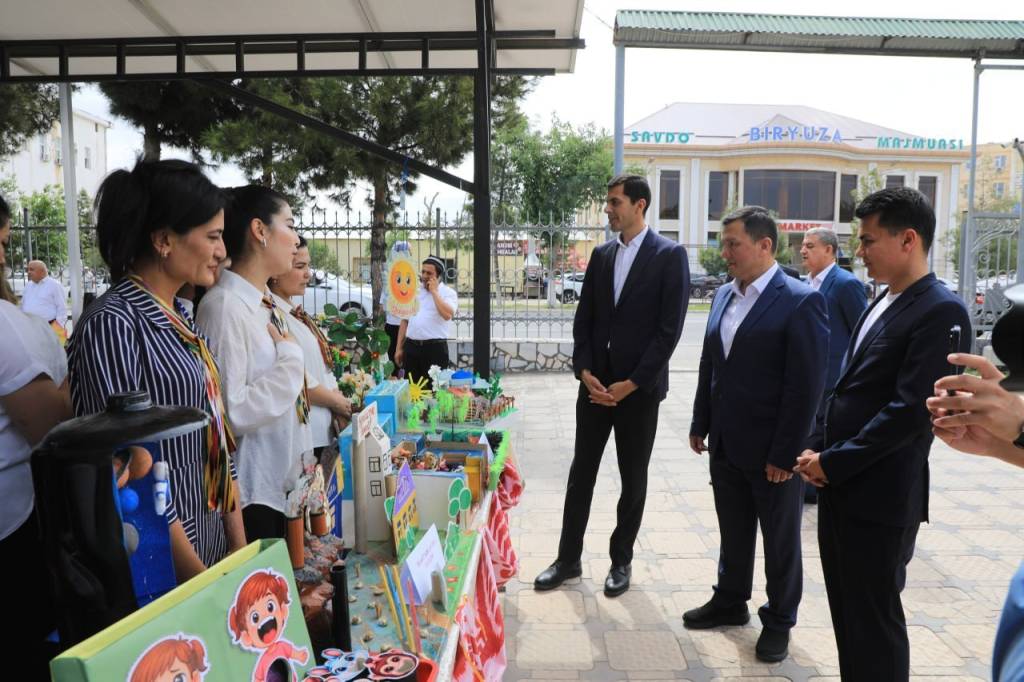 Университетда “Карьера куни”