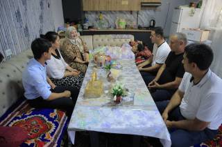 Меҳр ва саховат кўрсатилди