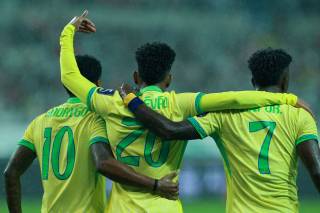 Vinisius Junior: Estevao shubhasiz dunyoning eng yaxshi futbolchilaridan biriga aylanadi