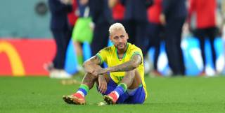 Neymar 2-3 haftaga safdan chiqdi