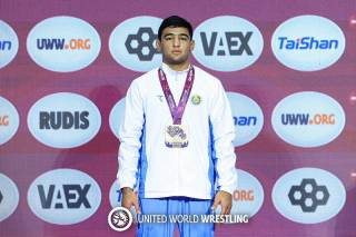 Абдулазиз полвон Осиё чемпионига айланди
