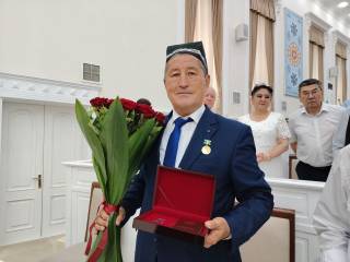 Юксак унвон сурхондарёлик бахшини янги марралар сари ундади
