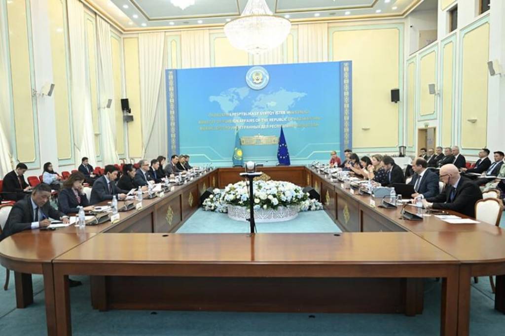 Qozog‘iston – YeI: hamkorlikni yanada mustahkamlash bo‘yicha strategik maqsadlar belgilab olindi