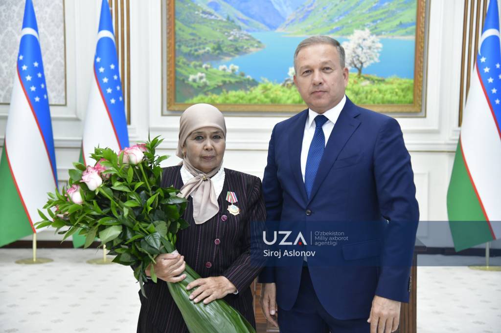 Давлат мукофоти топширилди