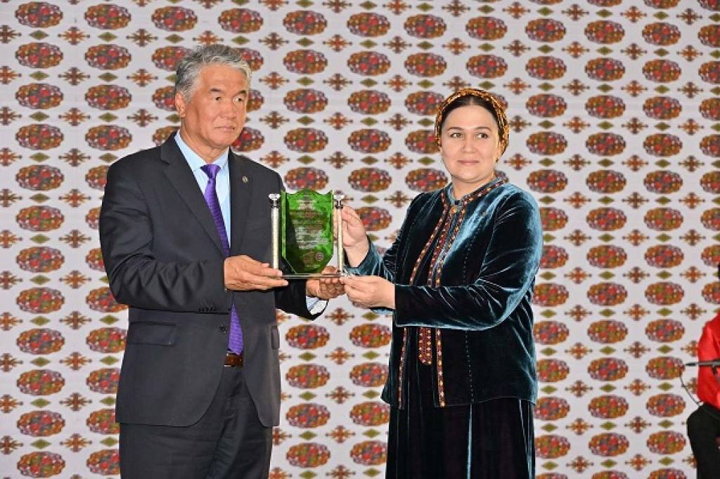 turkmen-carpet-day-6
