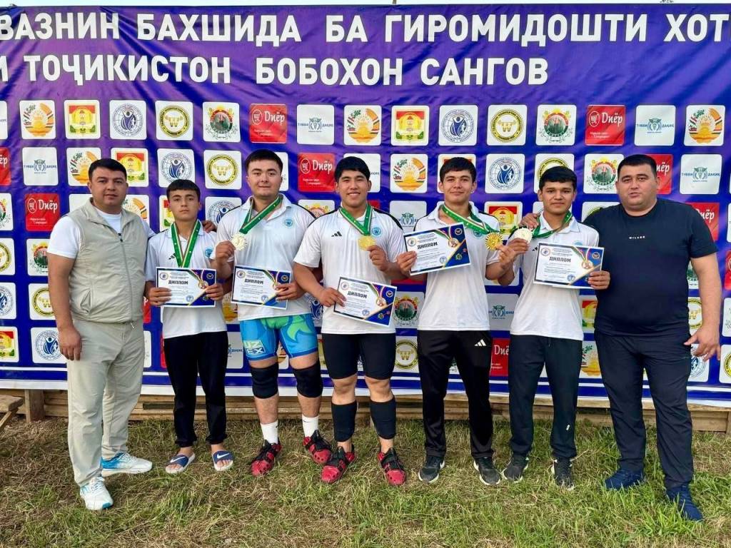 Samarqandlik og‘ir atletikachilar Tojikiston turnirida muvaffaqiyatga erishdi