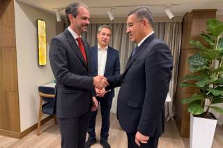 Innenminister trifft sich mit dem Generalsekretär von Interpol