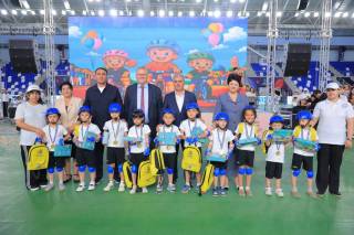 Die OSZE unterstützt die Umwelterziehung für Kinder: VII. Kinder-Radsportmarathon in Bukhara