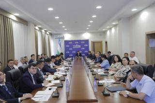 Энергетика тизимидаги мурожаатлар муҳокама қилинди