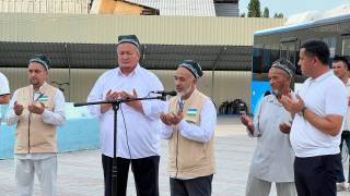 Ҳаж зиёратидан қайтган юртдошларимиз иззат-икром билан кутиб олинди